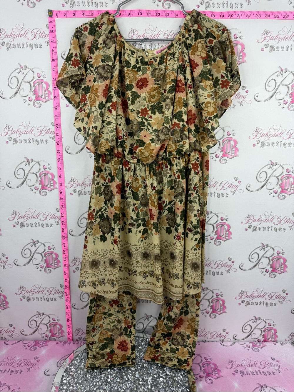 MODES MEMOIRE 2 piece set pants Beige Floral Ruffle Blouse Green & Rust Accents